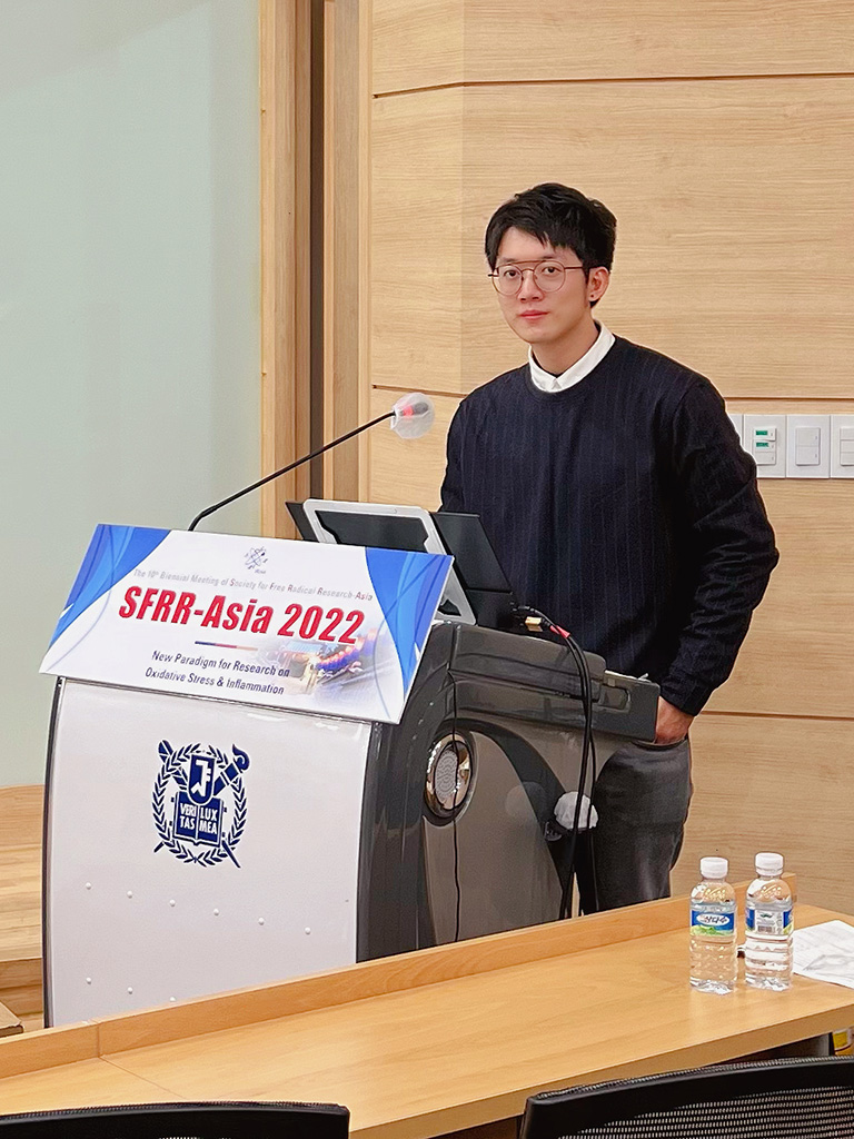 Dr Andy Cheng gave his presentation at the Biennial Meeting in South Korea.