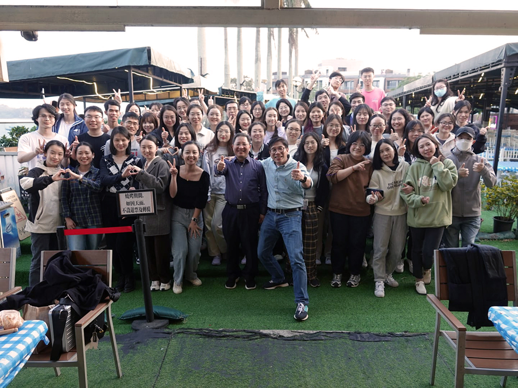 BMS recently organised a delightful and engaging barbecue event in Sai Kung.