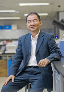Professor Michael Yang Mengsu
