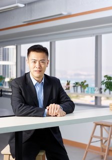 Mr Lau Ming-wai, GBS, JP