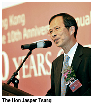 Legco President explores qualities of leadership