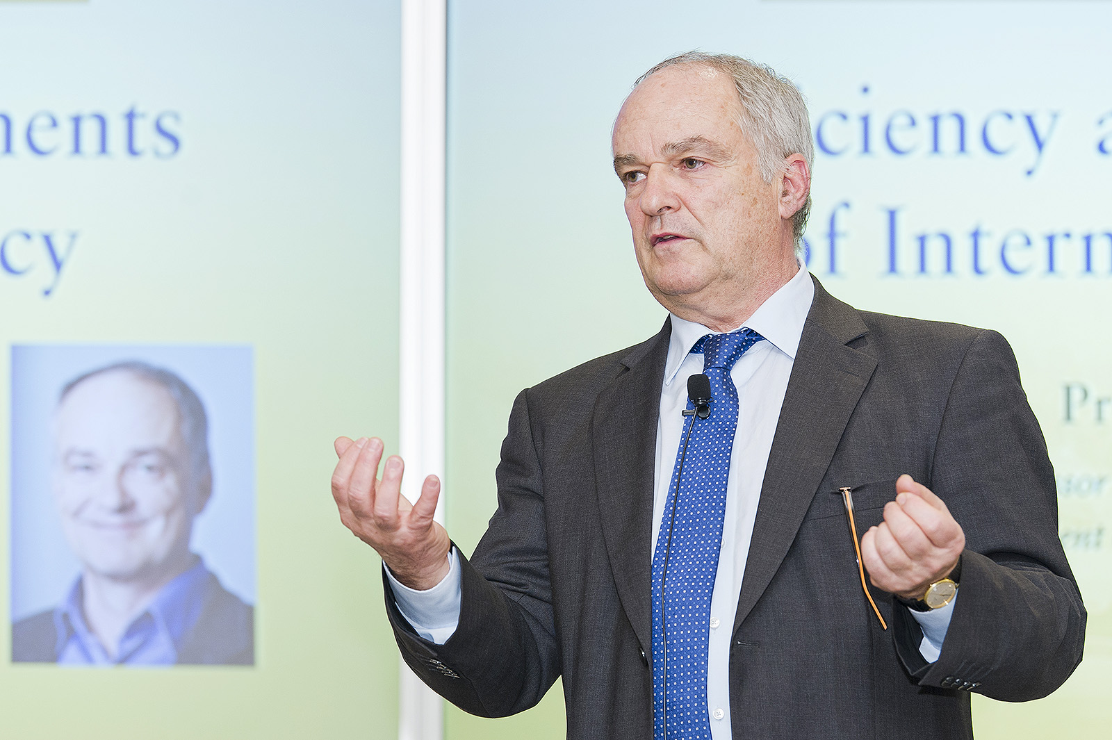 Make climate policy efficient and equitable