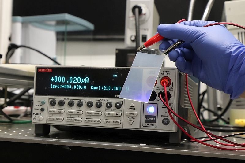 New nanogenerator harvests water energy with slippery surfaces