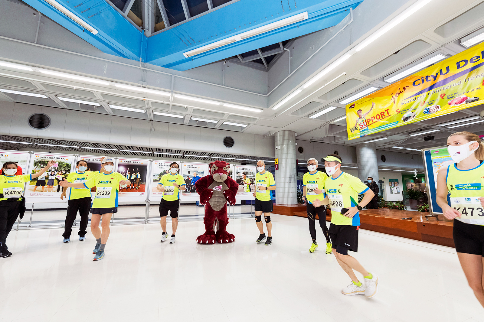 President Kuo leads CityU marathon team for 13th consecutive race