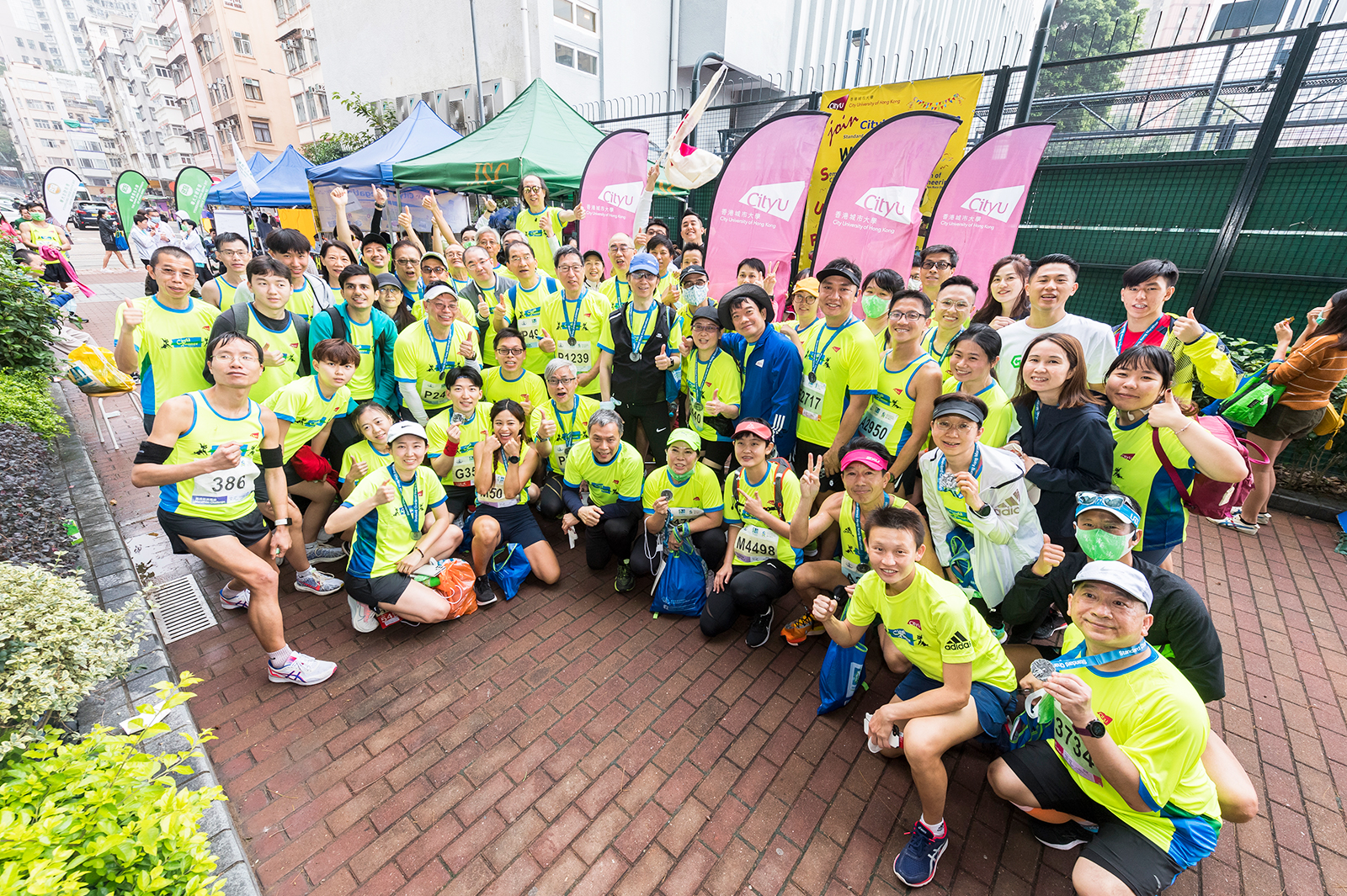 President Kuo leads CityU marathon team for 13th consecutive race