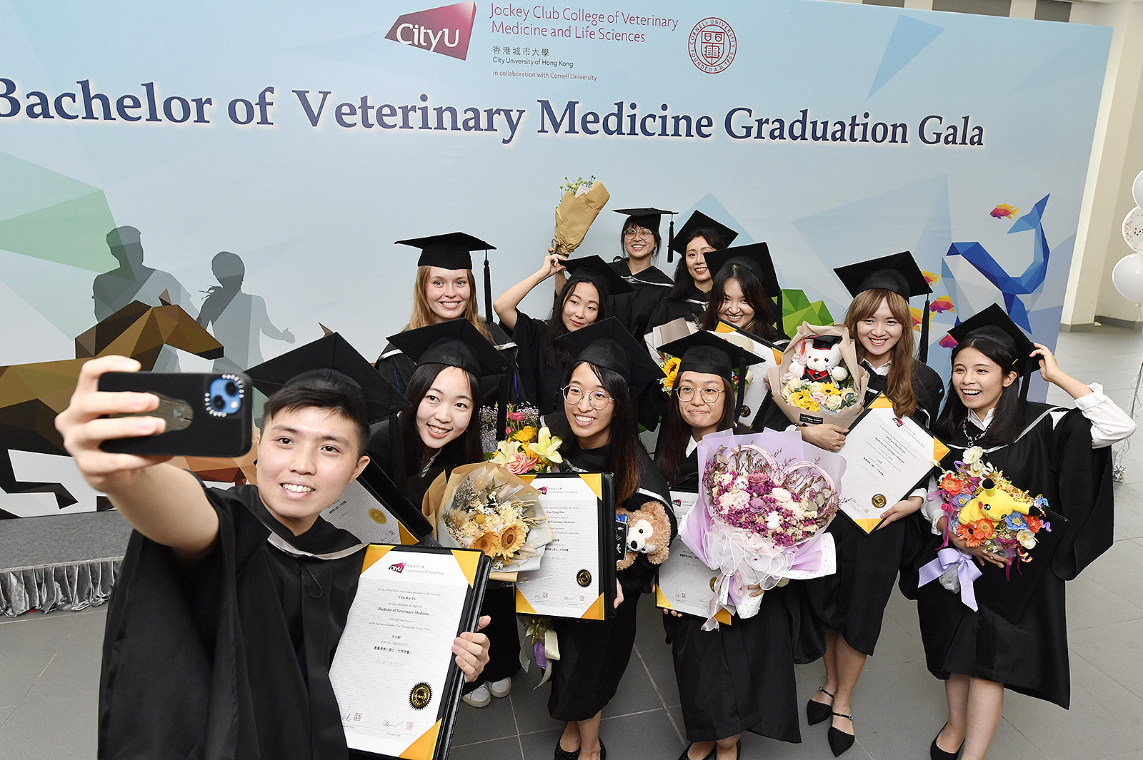 CityU’s first batch of Bachelor of Veterinary Medicine graduates are ...