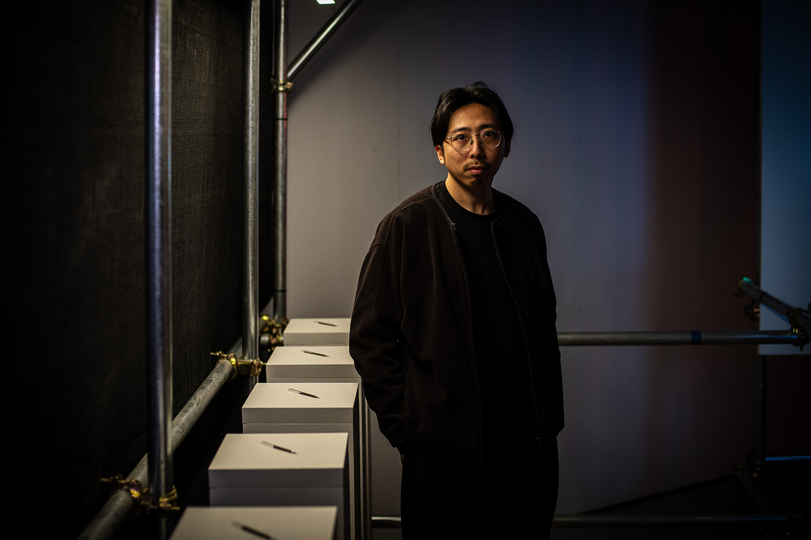 Morgan Wong and his work “Time Needle Series”.