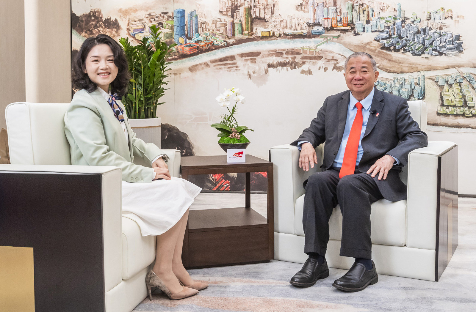 城大推動科研創新 培訓未來人才