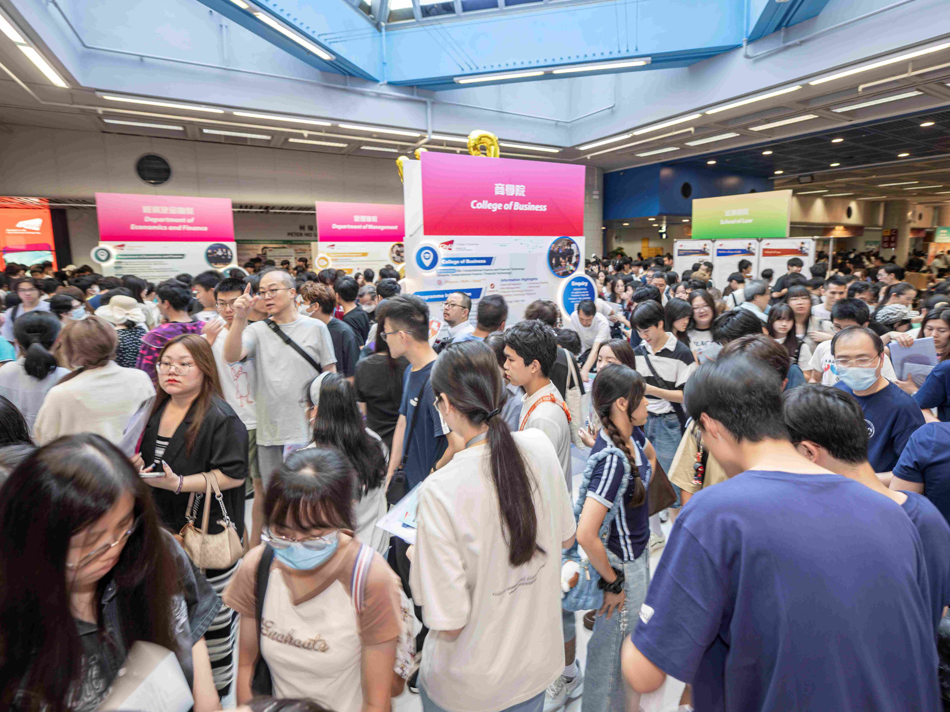 CityUHK Undergraduate Info Day 2025 concludes successfully; International programmes and scholarship schemes draw strong interest