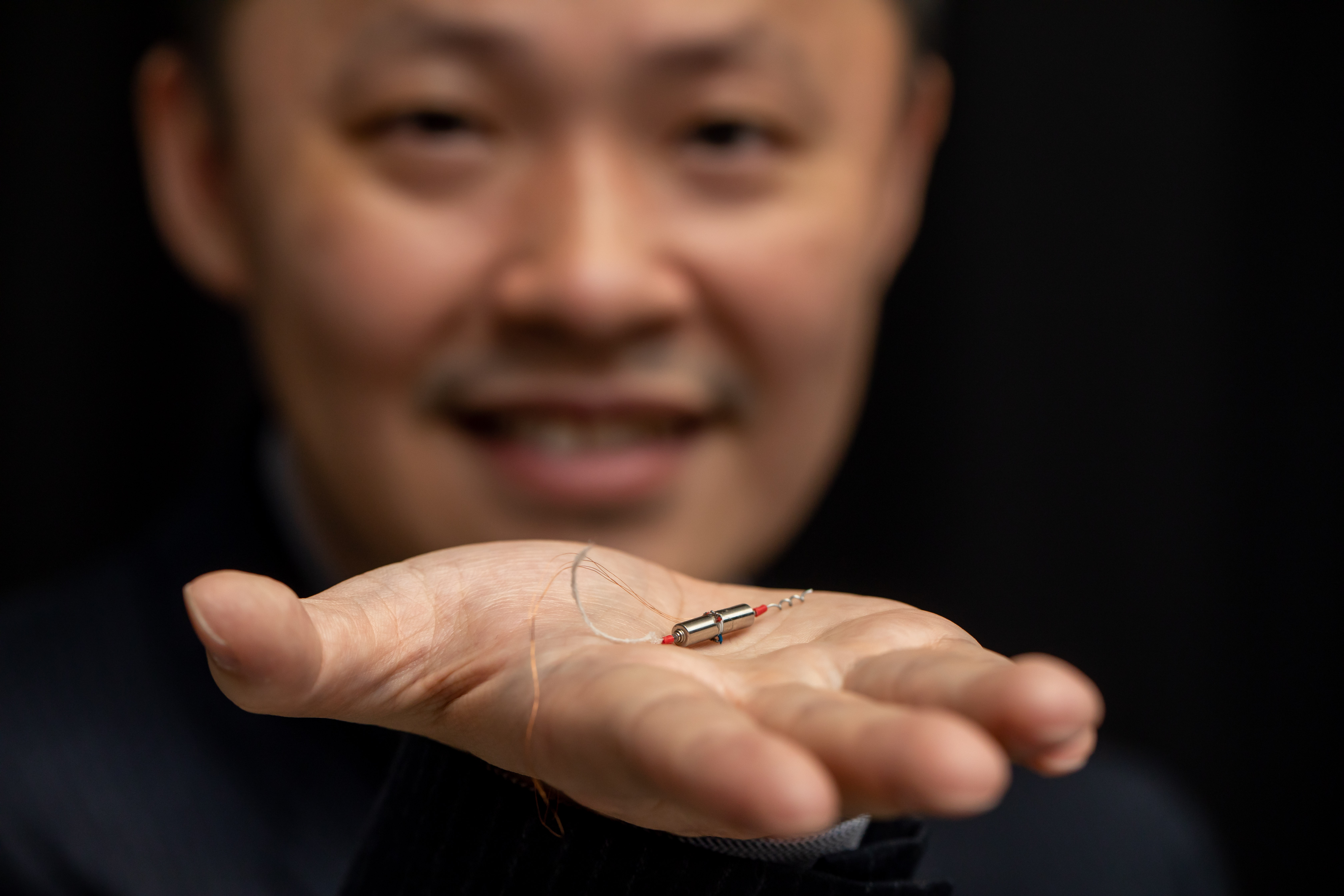Discovery of ray sperms’ unique swimming motion and demonstration with bio-inspired robot