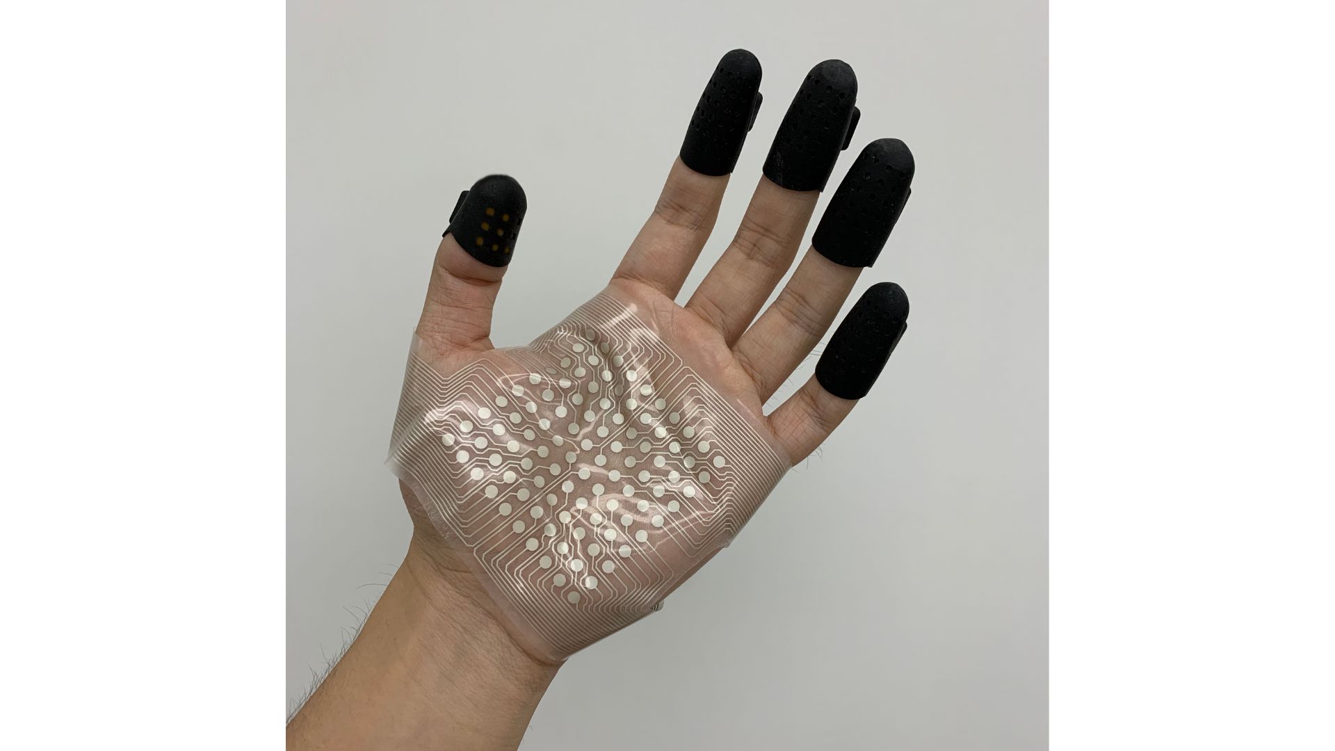 Research co-led by CityU develops a high-resolution, wearable electrotactile rendering device that virtualizes the sense of touch