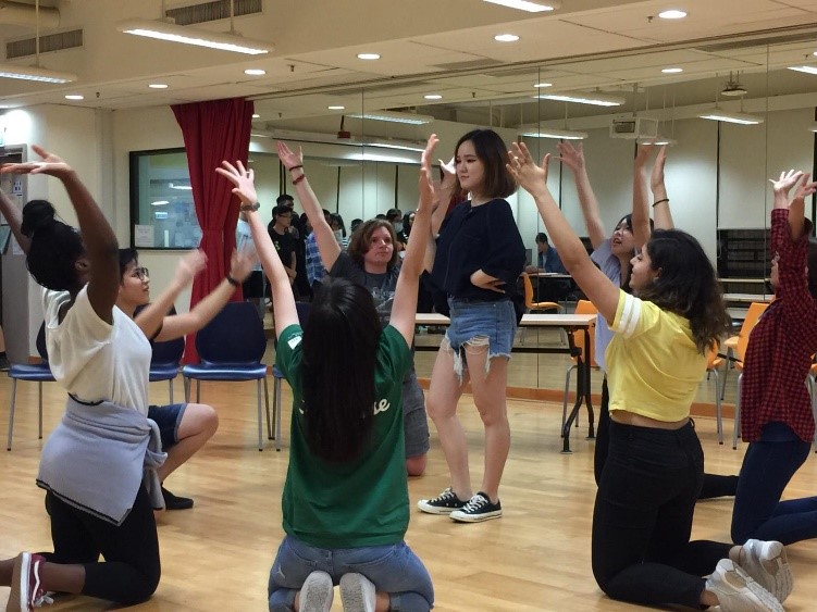 With the aim of producing spectacular musical performance, students have undergone a 5-month intensive training.