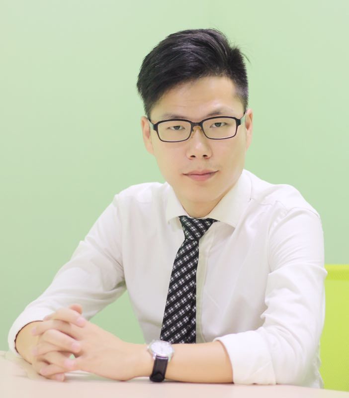 Yi Yong (易勇)
