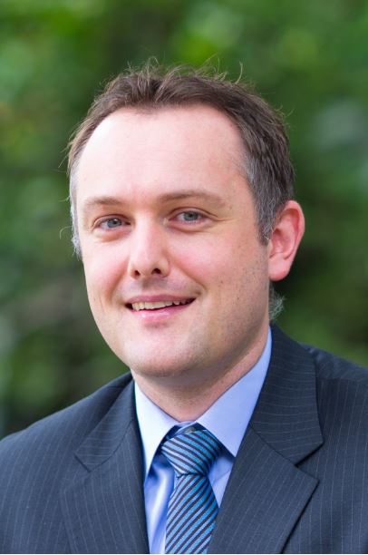 Dr Gerhard Petrus HANCKE_small size