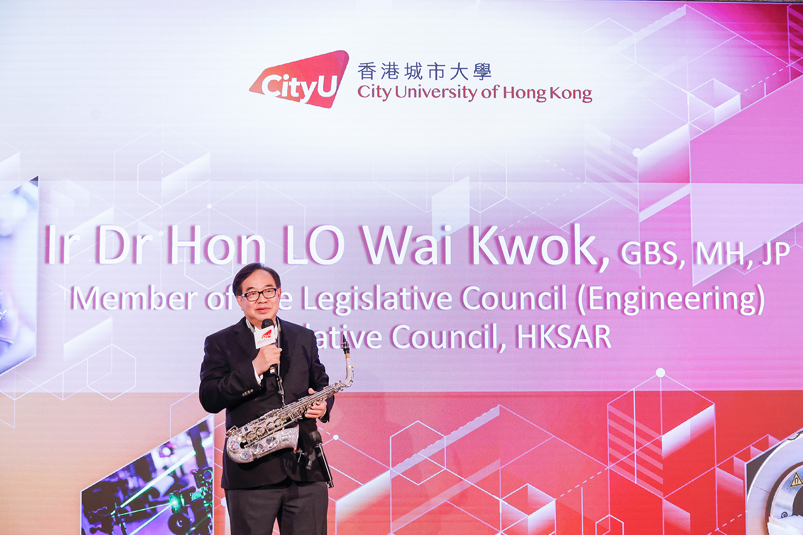 Dr Hon Lo
