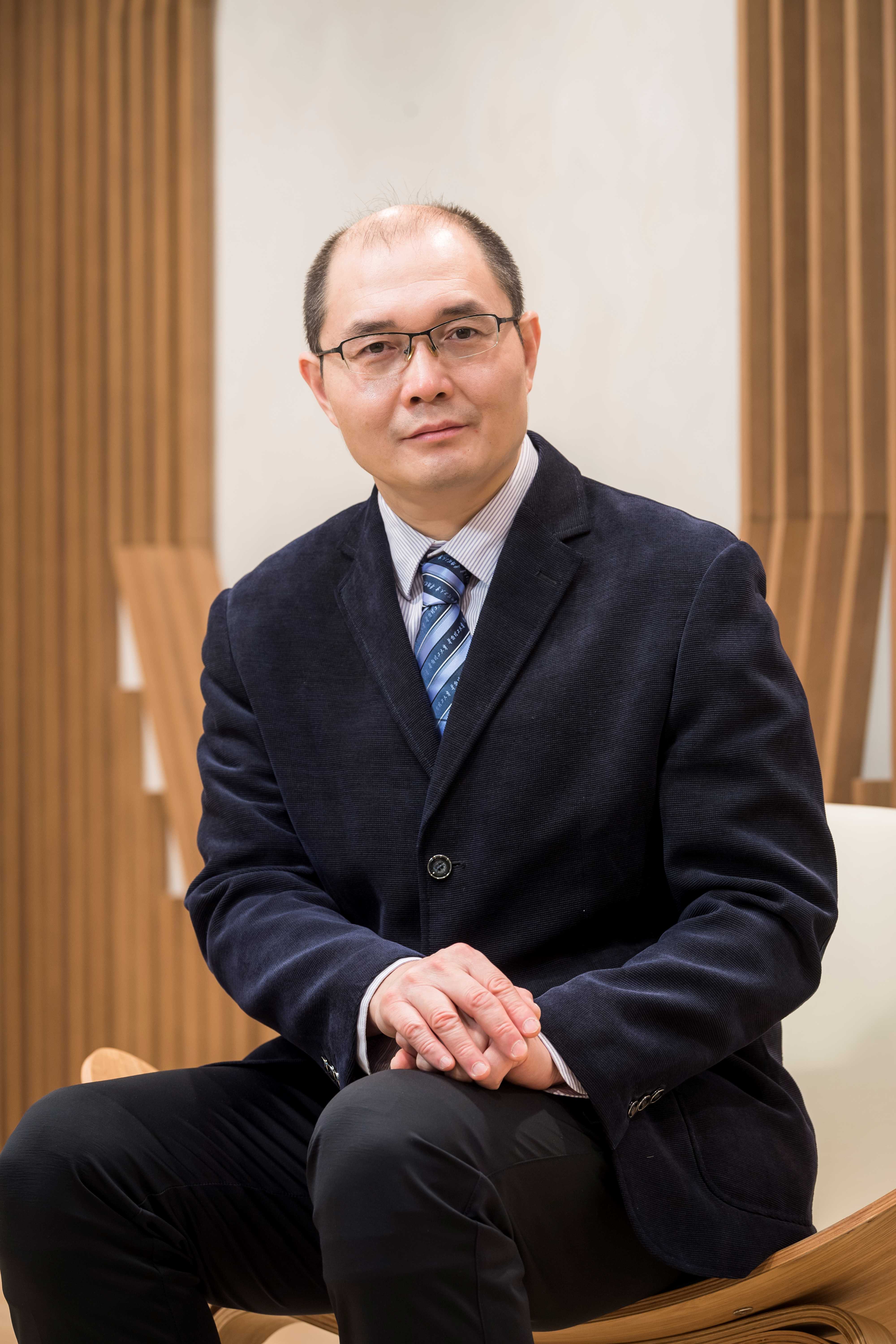 Prof Chunyi Zhi