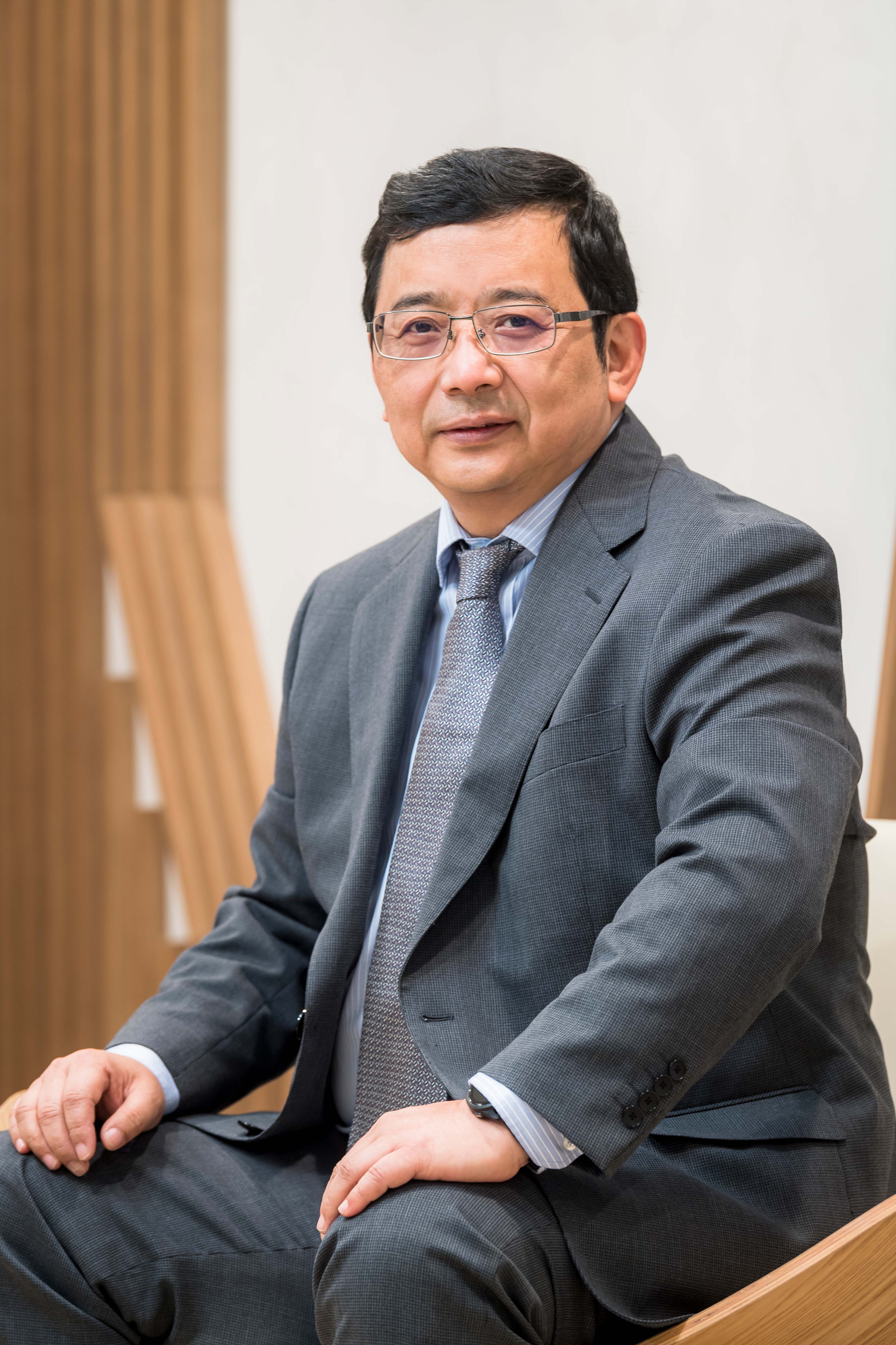 Prof Wenjun Zhang