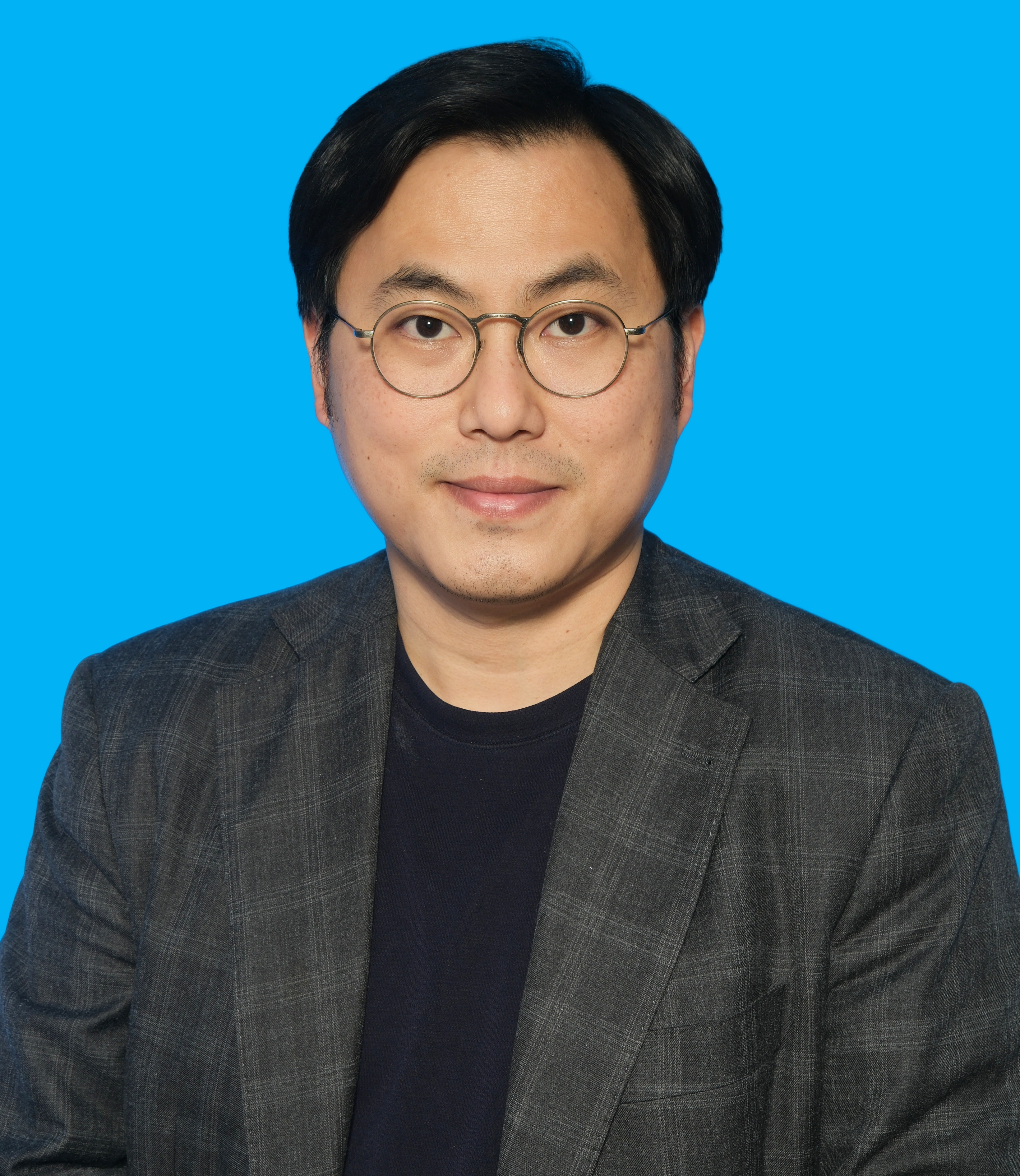 Prof. HUANG Bolong