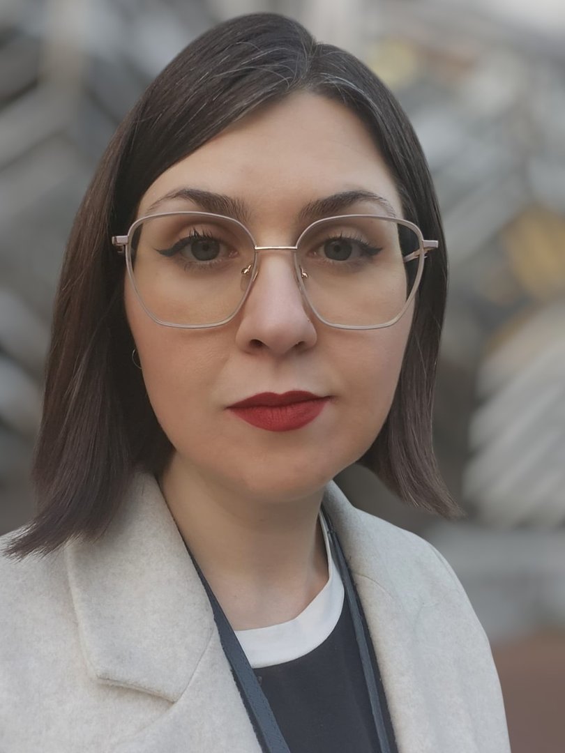 Professor Babak Maria