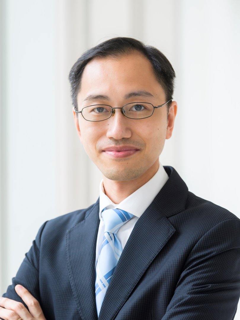 Professor Jon Lo