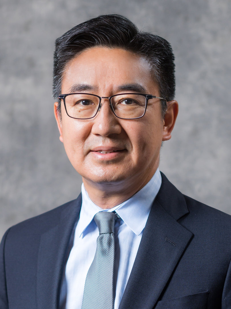 Professor Xun-Li Wang