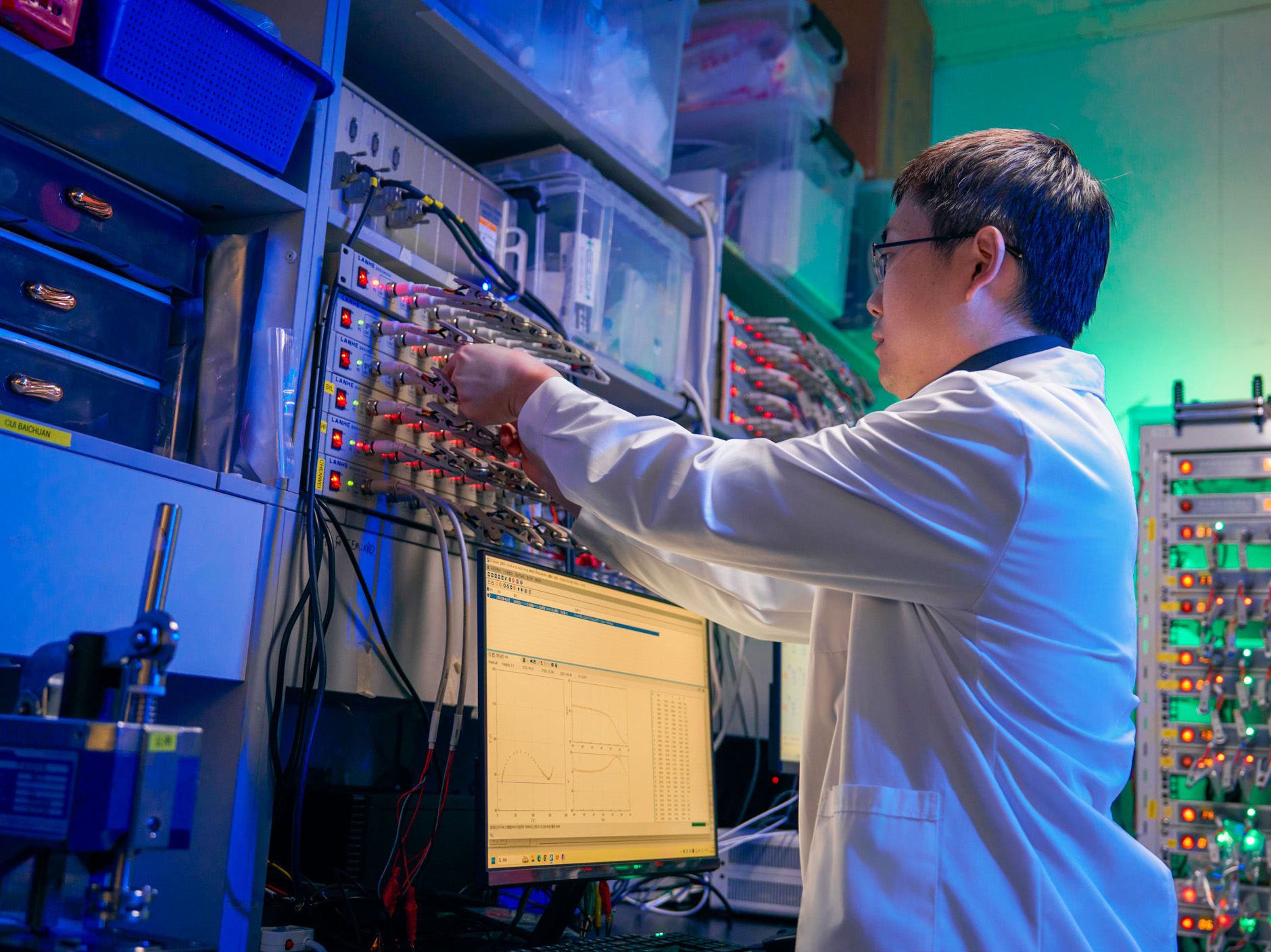 Prof Xu-2