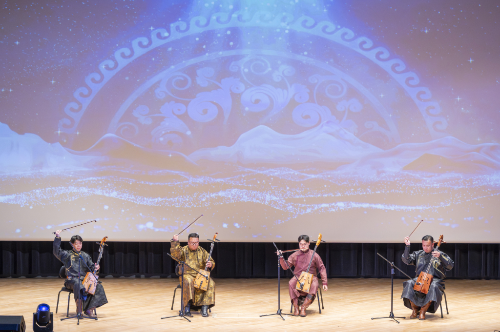 19DSC_3844