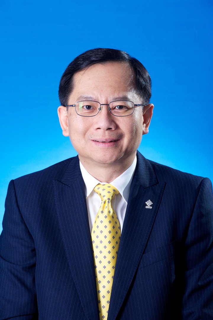 柯天然博士