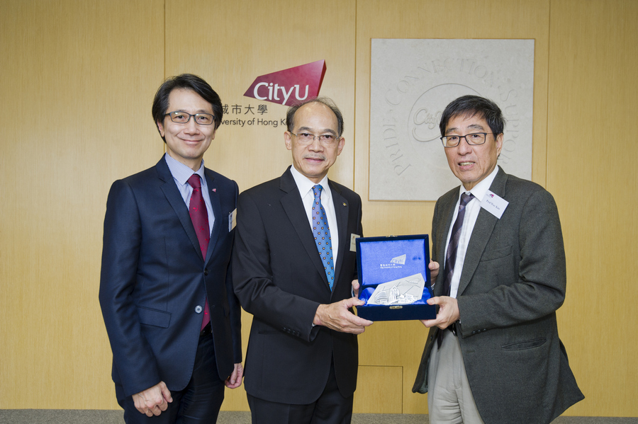 The delegation of Federation of Hong Kong Industries (FHKI) visits CityU