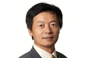 Professor Qin
