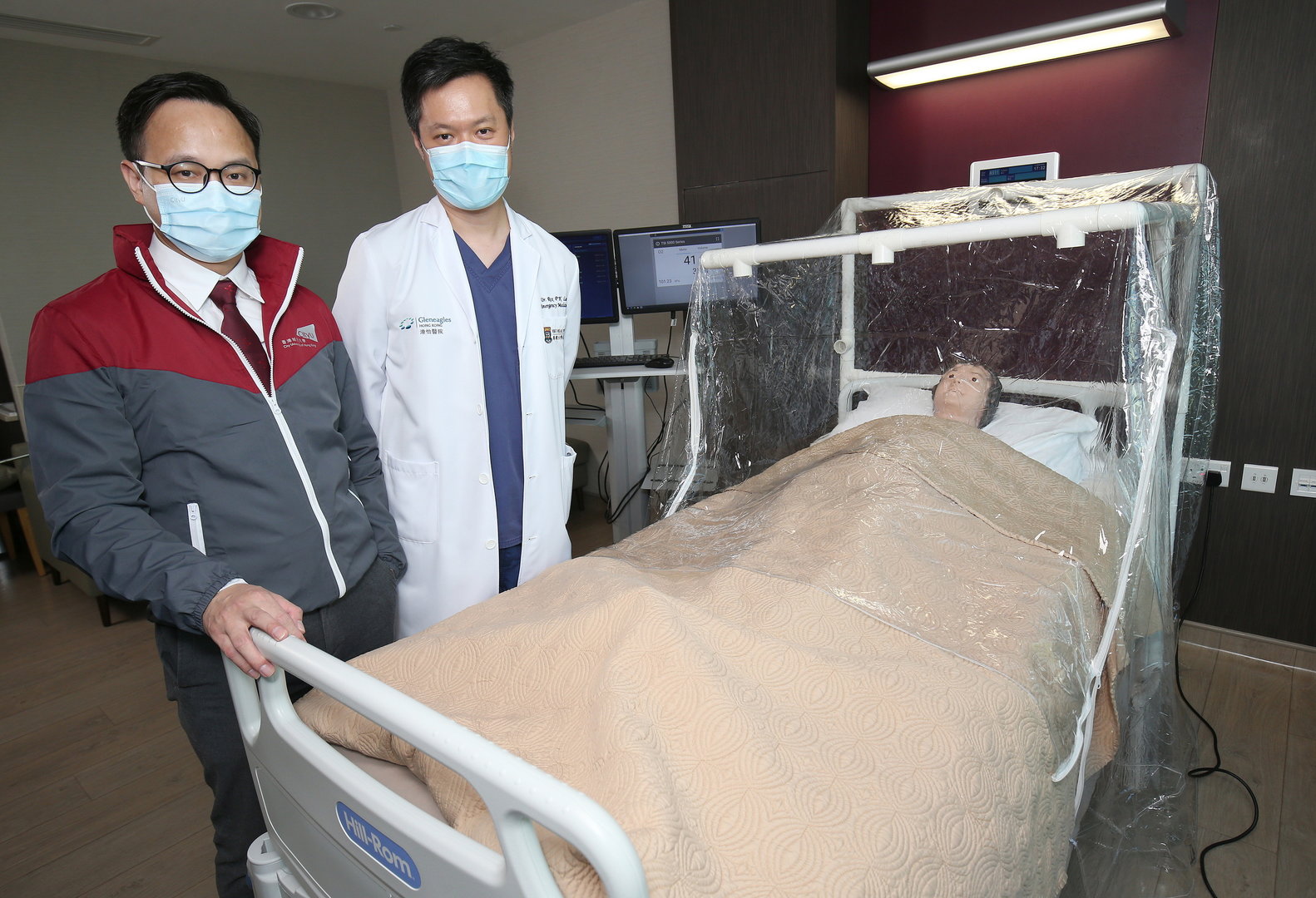 Dr Steven Wang left _ Dr Rex Lam