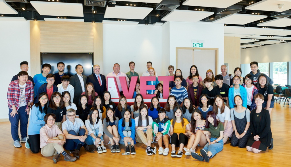 The Cornell visitors with JCC management, staff and BVM students 