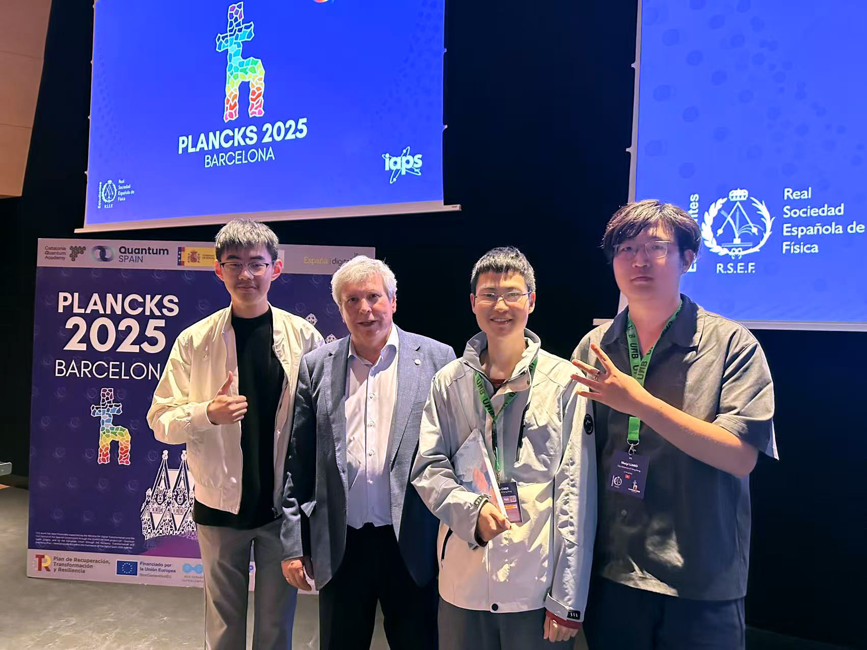 withProf_Luis_Via_Liste_President_of_Spanish_Royal_Physics_Society_e