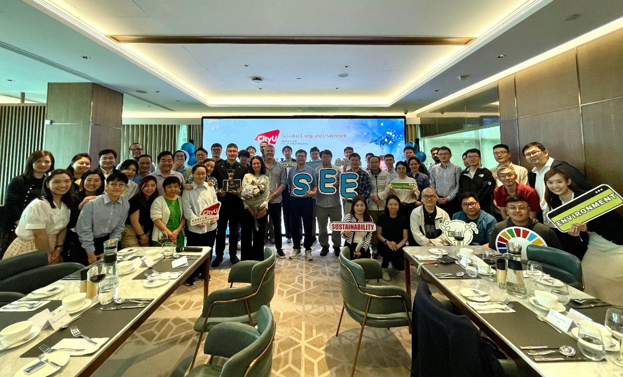 Professor Benjamin Horton