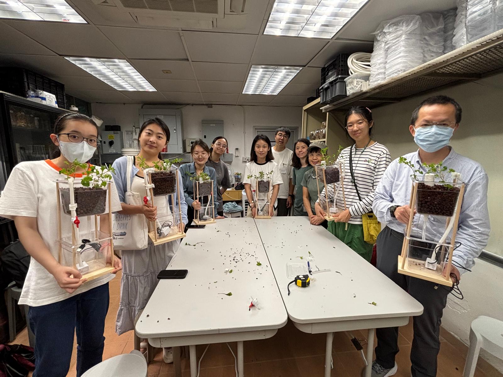 Group photo of the students with the finished products.