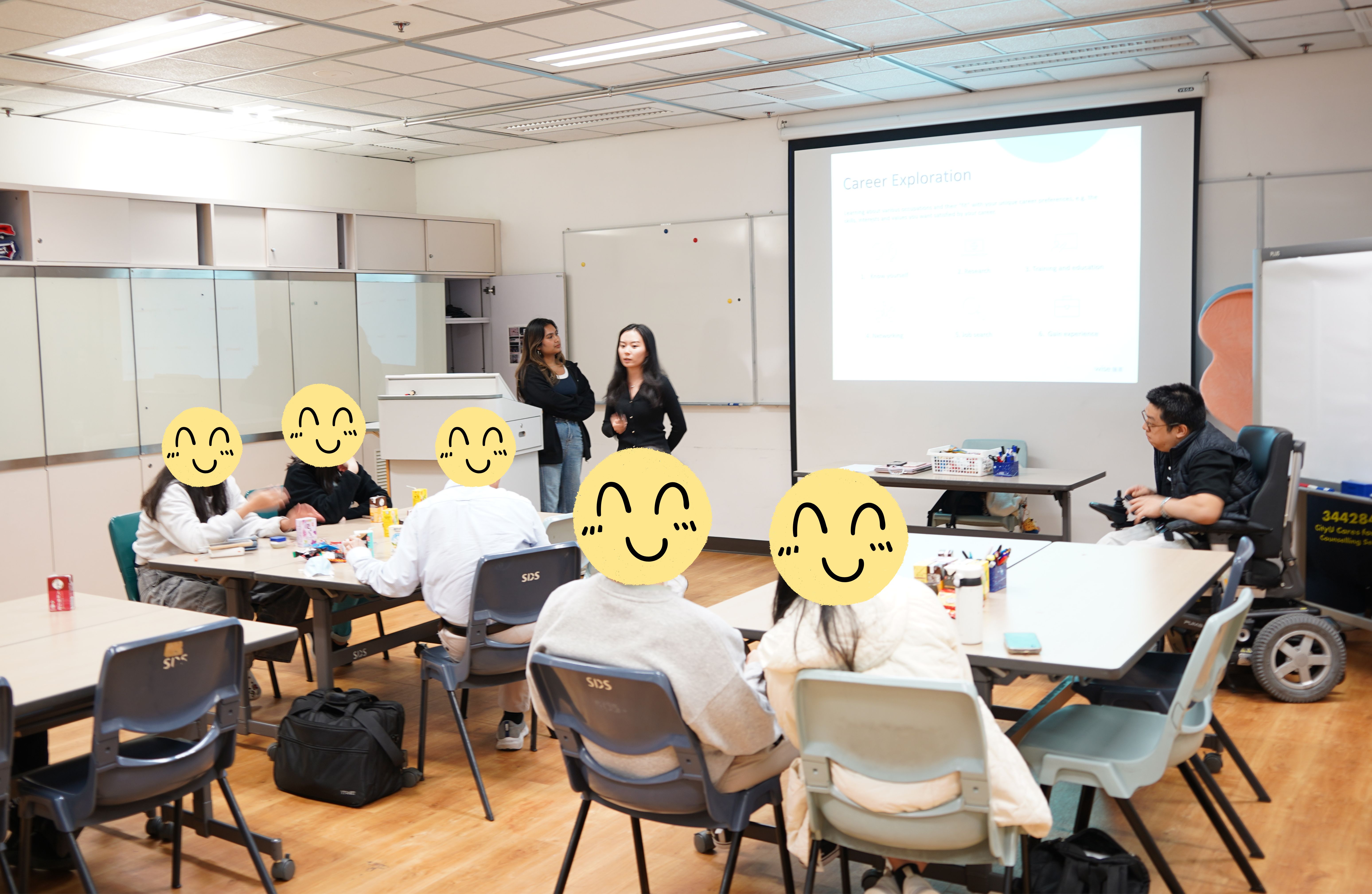 WISE 匯菁 was introducing themselves. WISE 匯菁 正在自我介紹。