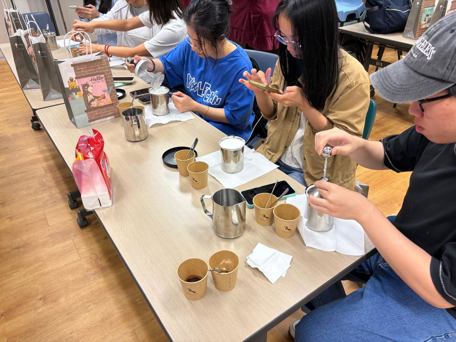 咖啡拉花及DIY天然磨砂膏工作坊