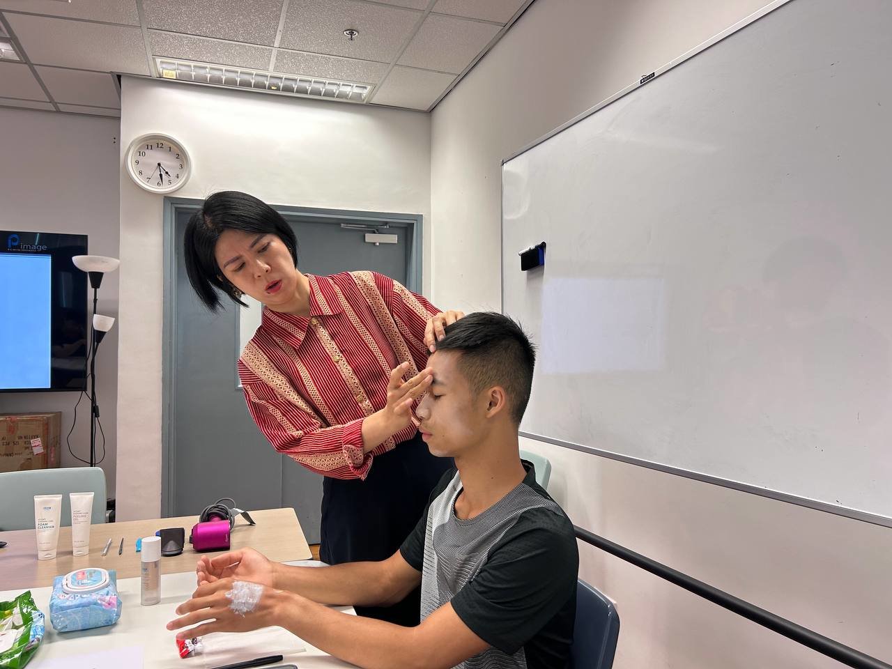 photo_6231039893799289022_y