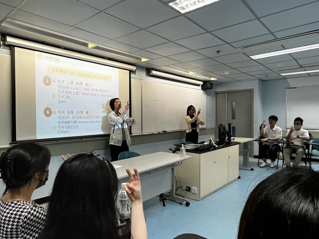 Sign Language Certificate Course (Basic Level)