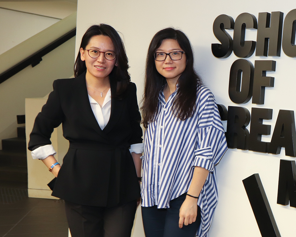 Dr Suh Ayoung (left) and Dr Wang Guan