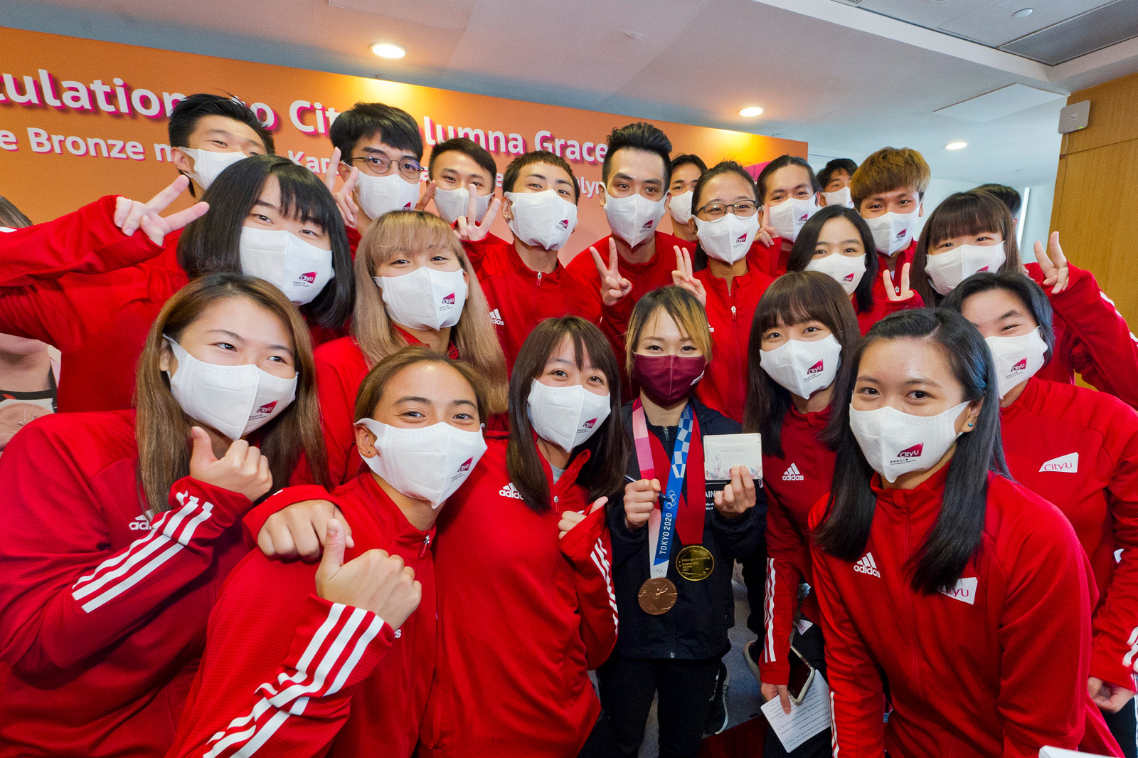 Grace Lau, Hong Kong’s bronze medalist at the 2020 Tokyo Olympics’ Karate Women’s Kata, returned to her alma mater in August to attend a celebratory gathering.