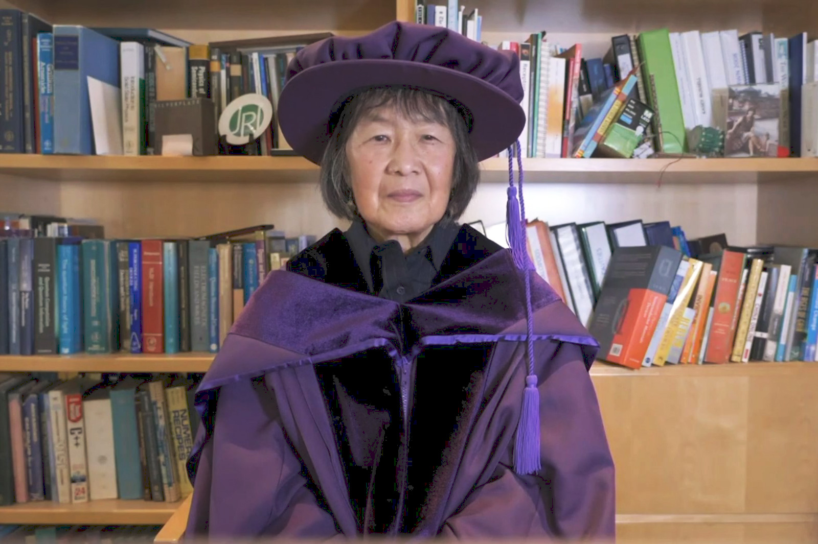 Professor Evelyn L. Hu