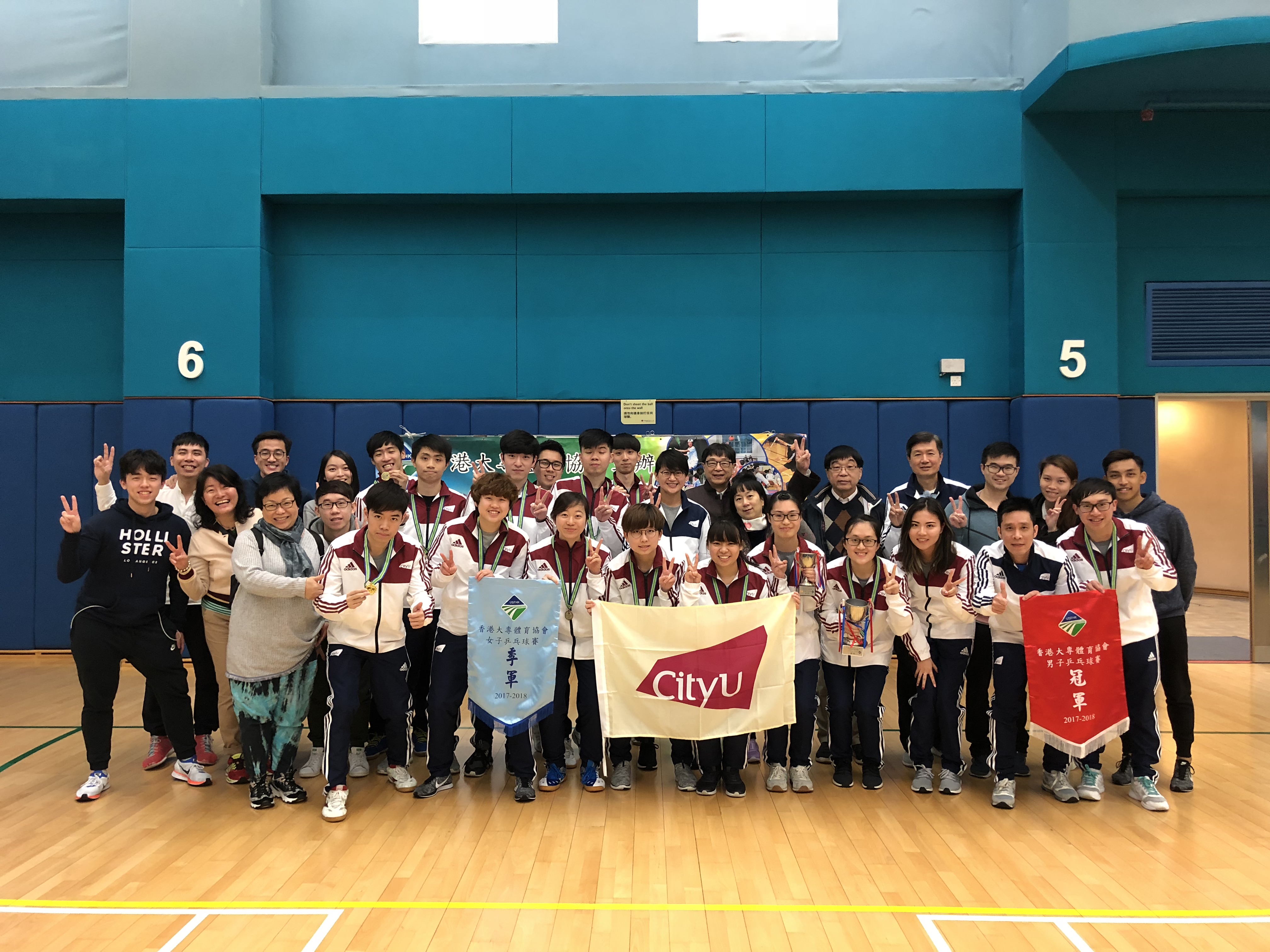 CityU men and women’s table tennis teams won the champion and 2nd runner up respectively in the table tennis competition organised by the USFHK in 2018.
