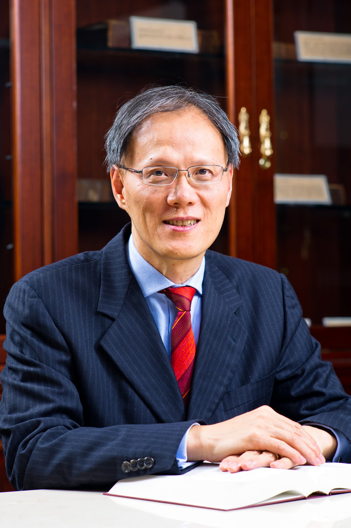 professor-lin-feng