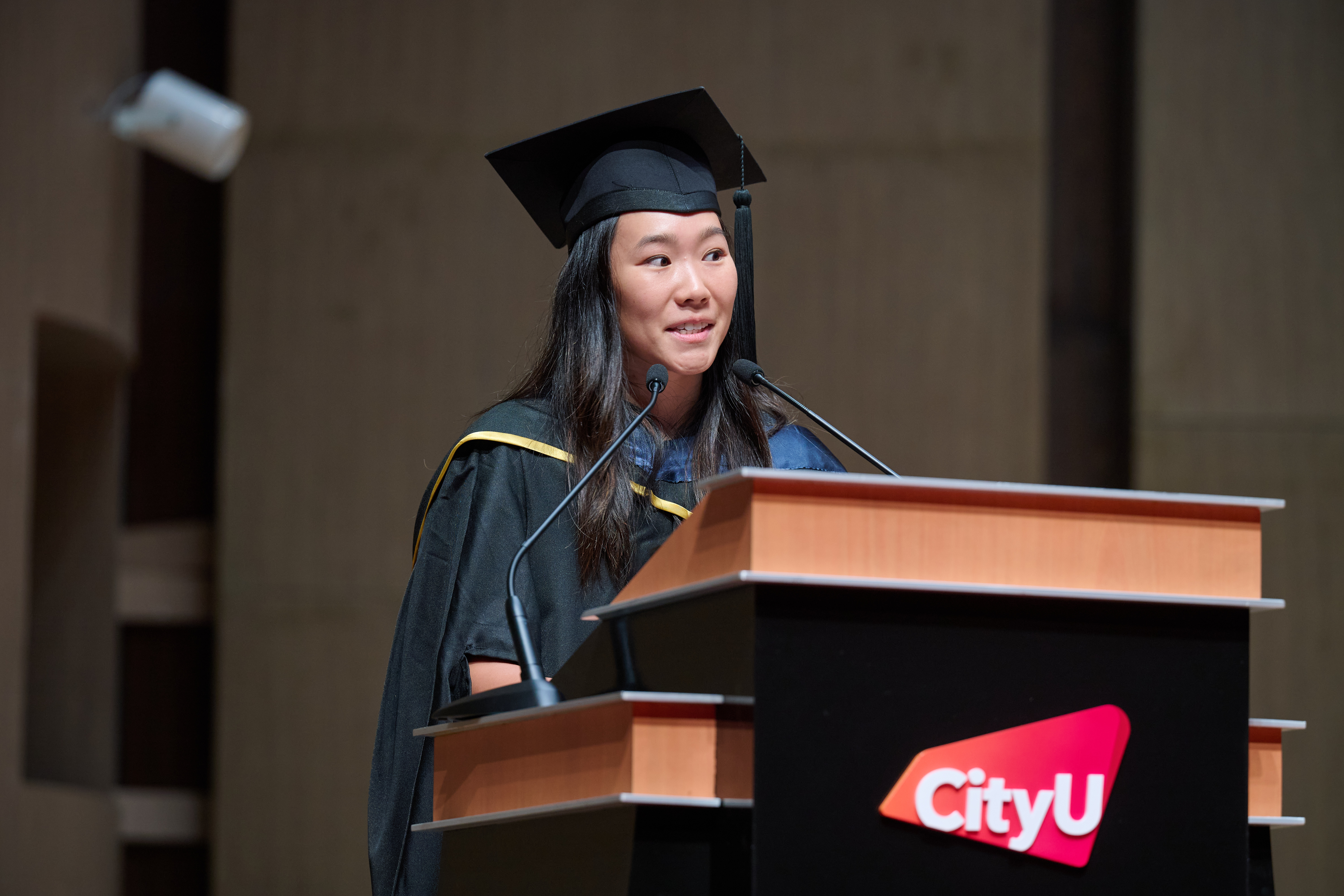 Ms LAU Catherine Cheuk-yan