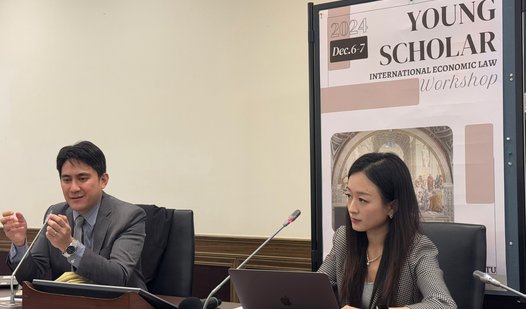 Professor FANG Meng received the Best Paper Award at the 2024 Young Scholar Workshop on International Economic Law
