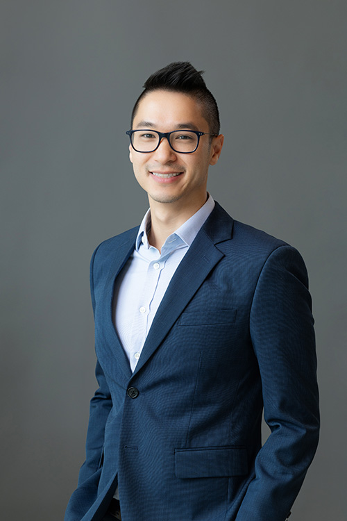 Prof. Elliott Chiu